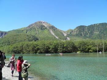 Mt. Yakedake from Taisho-ike Pond