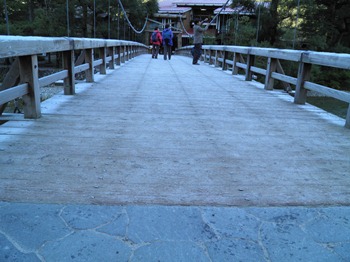 Kappa-bashi Bridge Covered with Frost Again