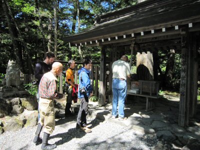 Paying Homage at Hotaka-jinja Shrine