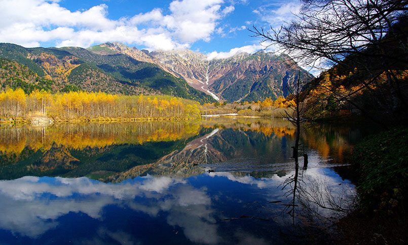 Taisho Pond Japan Alps Kamikochi Official Website